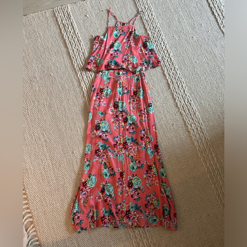 MINK PINK skirt set, peach floral, size M, great condition